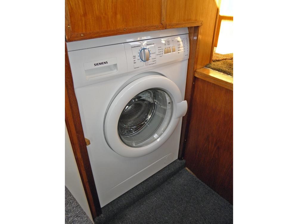 Fore ship, Accommodation